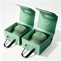 Boîte de luxe magnétique en gros pour casquette de baseball, boîte à chapeau de haute qualité avec poignée, boîte d'emballage pour casquette avec impression numérique
