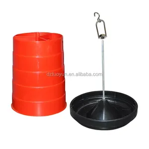 TUOYUN Best Sell 15kg Retail Hanging Feeder Poultry Feeders And Drinkers Chicken