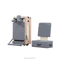 Machine de Pilates Reformer Pliante Hybride en Érable de Luxe, Design Professionnel Moderne pour Studios d'Élite, Yoga et Fitness Haut de Gamme