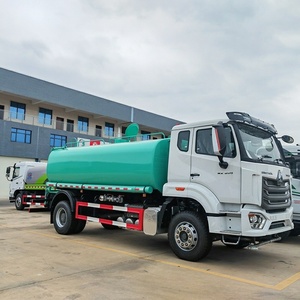 Mejor Precio HOWO Camión Cisterna de Agua Diésel de 14 Toneladas 4X2 14000 Litros Camión Cisterna con Aspersor - Product Image 3