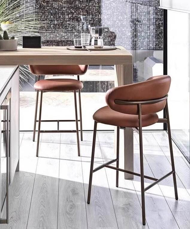 สีน้ำตาล