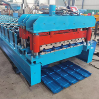 Machine de fabrication de tuiles trapézoïdales en acier prélaqué (PPGI) avec contrôle PLC, machine de fabrication de tuiles à emboîtement, machine de formage hydraulique pour toitures