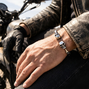 Bracelet en acier inoxydable pour homme, style gothique, motif tête de mort squelette, bijoux vintage, vente en gros - Product Image 6