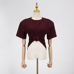 T-shirt Femme Style Décontracté Nouvelle Collection Été 2026 Col Rond Couleur Unie Design Minimaliste Coupe Ajustée - Product Image 4