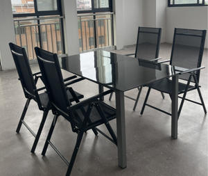 Juego de mesa de comedor de vidrio 1 + 4 Juego de sillas de mesa de comedor de diseño moderno para sala de estar y comedor - Product Image 6