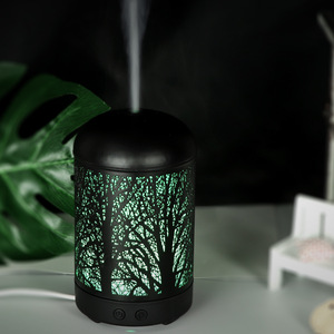 Difusor de Aroma de Hierro Forjado Negro 0.5L Humidificador Ultrasónico con Luz LED para Uso en Hogar y Oficina - Product Image 1