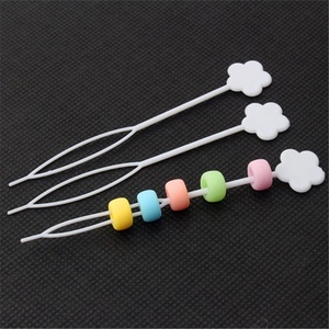 Lot de 10 outils de coiffure pour tresses, aiguilles à cheveux à enfiler, outils magiques pour la coiffure féminine, outil d'enfilage pour la création de queues de cheval - Product Image 4
