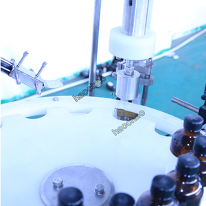 Macchina riempitrice automatica per riempimento e sigillatura automatica di riempimento di <span class=keywords><strong>4</strong></span> teste della fabbrica di Shanghai - Product Image 5