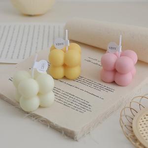 Velas Aromáticas em Forma de Cubo Redondo Personalizadas, Feitas à Mão, Mini Velas de Soja Aromáticas para Decoração de Casamento e Festa - Product Image 4