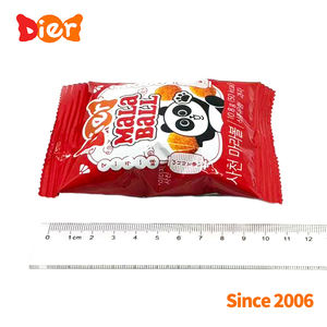 Caramelle all'ingrosso Custom Private Label alla rinfusa Mini Mala-aromatizzato croccante Puff palla biscotti soffiato Halal piccante snack per bambini OEM - Product Image 6