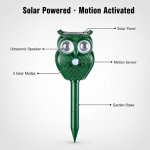 Dissuasore Ultrasuoni Solare per Animali a Forma di Gufo, Attivato dal Movimento, per il Controllo dei Parassiti del Giardino, Repellente per Roditori e Uccelli, con Picchetto da Esterno per Prato - Product Image 1