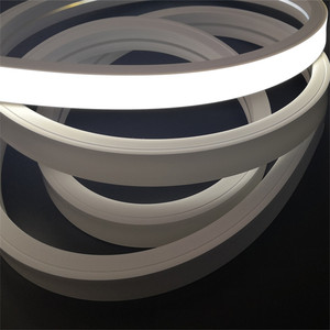 Bande lumineuse <span class=keywords><strong>LED</strong></span> étanche IP68 avec gaine en silicone cuivre, design incurvé, plusieurs températures de couleur - Product Image 5