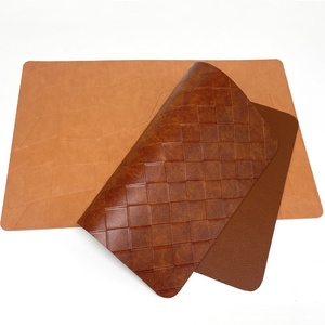 Manteles <span class=keywords><strong>individuales</strong></span> personalizados <span class=keywords><strong>de</strong></span> <span class=keywords><strong>cuero</strong></span> PU marrón oscuro para restaurantes, mesas <span class=keywords><strong>de</strong></span> comedor - Product Image 3