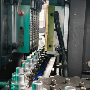 LS-A4 Fully Automatic PET <strong>Plastic</strong> Bottle Making <strong>Machine</strong> 10-600ML Juice 6000BPH Stretch <strong>Blow</strong> <strong>Moulding</strong> <strong>Machines</strong> - Product Image 4