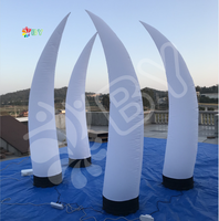 Columna inflable de decoración 2M Alto inflable Lune Color blanco Pilar de luna creciente inflable