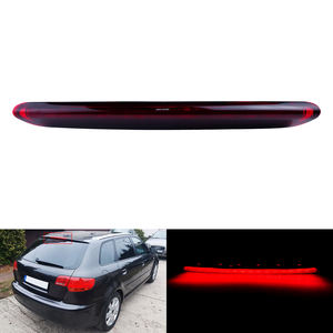Troisième <span class=keywords><strong>feu</strong></span> stop à <span class=keywords><strong>LED</strong></span> pour <span class=keywords><strong>Audi</strong></span> <span class=keywords><strong>A3</strong></span> S3 RS3 8P <span class=keywords><strong>Sportback</strong></span> 5 portes 04-12 <span class=keywords><strong>Feu</strong></span> stop arrière Rouge Noir Lentille High Mount 3rd <span class=keywords><strong>Feu</strong></span> stop - Product Image 1