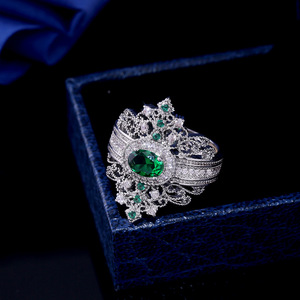 Anello in Stile Vintage da Palazzo, Design Classico per Donne - Product Image 6