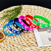Bracelet en silicone à thème anime, vente en gros à prix d'usine, motif de vaisseau spatial extraterrestre de science-fiction, bracelet en caoutchouc de dessin animé