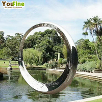 Escultura de Anillo Arqueado de Acero Inoxidable con Acabado Espejo para Exteriores, Arte para Playas, Paseos Marítimos y Vistas al Mar