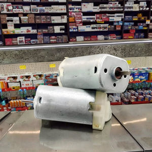 플라스틱 엔드 캡이 있는 <span class=keywords><strong>DC</strong></span> 모터를 FC-180 공장 가격, 장난감 소형 팬 DIY 모델을 위한 3-12V 저비용 미니 모터 경량 - Product Image 3