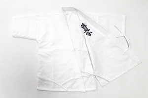 Kimono de <span class=keywords><strong>karaté</strong></span> de haute qualité, léger, pour adultes et enfants, durable, tenue d'arts martiaux, <span class=keywords><strong>ceinture</strong></span> à double boucle Kyokushin, personnalisable - Product Image 6