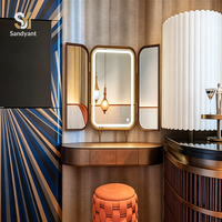 Coiffeuse avec miroir LED pliable en trois parties, plateau en bois courbé, tabouret tressé, design rétro, finition personnalisée, pour chambre d'hôtel