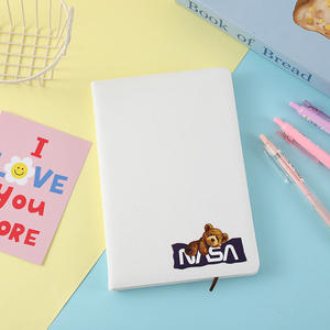 Carnet <span class=keywords><strong>de</strong></span> notes vierges en cuir PU <span class=keywords><strong>blanc</strong></span> double face avec logo personnalisé, surface souple, sublimation pour bricolage, pour décoration <span class=keywords><strong>de</strong></span> bureau - Product Image 5