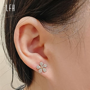 Boucles d'oreilles clous fleur en or véritable 18 carats LFH, bijoux en diamant pour femmes et enfants, pour fiançailles et soirées - Product Image 4