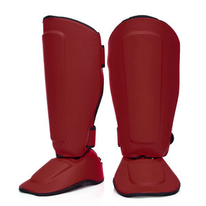 Espinilleras deportivas personalizadas para entrenamiento de fútbol, ajustables, a precios razonables. - Product Image 1
