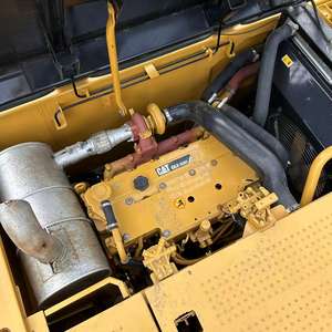 Pelleteuse hydraulique sur chenilles Caterpillar 320d2 d'occasion avec composants centraux moteur intact Palier de la pompe à engrenages de la boîte de vitesses du moteur - Product Image 6