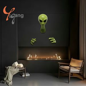 Pendentif extraterrestre 3D en résine et fibre de verre, conçu sur mesure : <span class=keywords><strong>le</strong></span> visiteur mystérieux dans <span class=keywords><strong>le</strong></span> salon - Product Image 6