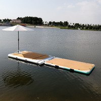 Barco inflable de ocio flotante, muelle de Mar con material de punto de caída para deportes acuáticos