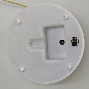 Vela LED realista con mecha, recargable, sin llama, con efecto de llama danzante y control remoto para velas de cera - Product Image 4
