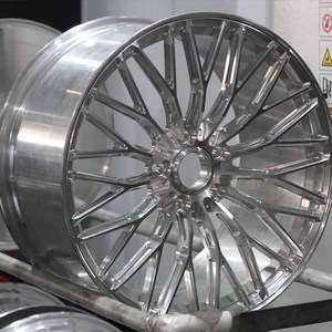 Cerchi in Lega di Alluminio Personalizzati 4x114.3 5x112 Colore Argento 15 16 17 18 19 20 Pollici Ruote in Lega a 4 Fori Argento - Product Image 4