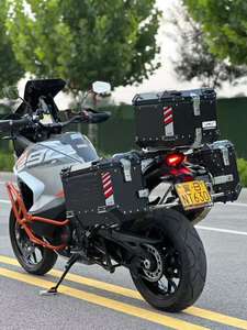 Alps Series TPU Sac de selle gonflable Sac de voyage latéral pour motos - Product Image 6