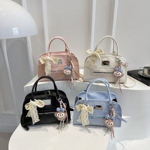 Bolso multibolsillo de gran capacidad con diseño minimalista colgante para mujer - Product Image 3