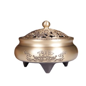 Quemador de incienso de cobre puro para uso budista, quemador de incienso de sándalo para interiores, y para ofrecer incienso a Buda. De tres patas - Product Image 5