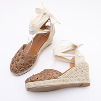 Sandales marron grande taille pour femme, à talons hauts, avec bride cheville, bout fermé, talon compensé épais en paille tressée, pour l'été