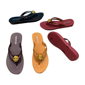 Tongs pour femmes en EVA multicolores avec accents métalliques, élégantes, pour un usage quotidien et de loisirs en été/printemps, écologiques - Product Image 1