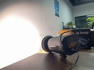 <span class=keywords><strong>Lampe</strong></span> vidéo LED 300W à intensité variable continue 5700K <span class=keywords><strong>lumière</strong></span> <span class=keywords><strong>du</strong></span> <span class=keywords><strong>jour</strong></span> pour photographie, téléphone, YouTube Live, éclairage de <span class=keywords><strong>studio</strong></span> <span class=keywords><strong>photo</strong></span> en aluminium - Product Image 4