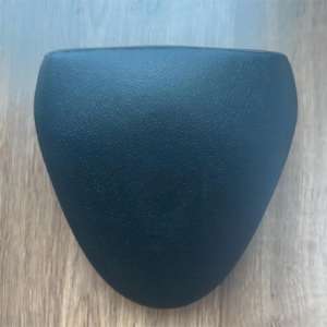 Alat traksi servikal relaxial leher dan bahu 2024 bantal kiropraktik PU peregang leher - Product Image 6