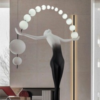Lámpara de Pie Moderna con Figura Humana Abstracta - Escultura Artística Grande de Resina con Iluminación LED E27 para Decoración de Vestíbulos de Hoteles, Villas y Salas de Exhibición