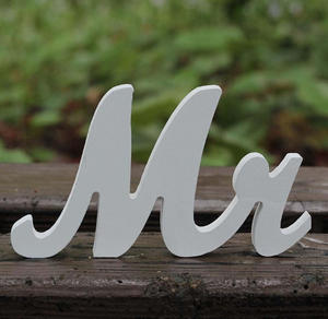 Vintage Sr. y Sra. Letra de madera blanca Soporte DE BODA Logo Soporte Decoración Regalo DE BODA Decoración del hogar - Product Image 3
