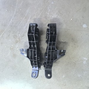 Toyota RX350H RX500H Rear Taillight <b>Bracket</b> 52563 52562 48040 <b>Plastic</b> Mounting <b>Bracket</b> for Car Light Fixing - Product Image 4