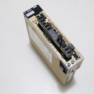 Amplificador SGDV-R90A11B Yaskaw 0.1kW Automatización Industrial - Product Image 4