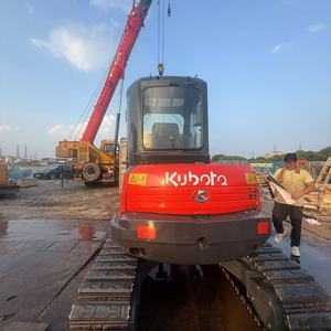 Mini-excavatrice sur chenilles KX057-4, 5,7 tonnes, hydraulique, faible nombre d'heures de travail, pour travaux municipaux et aménagement paysager - Product Image 3