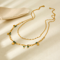 Bijoux rétro en acier inoxydable plaqué or 18 carats pendentif à disque rond pierres vertes naturelles collier à breloques double couche pour femmes