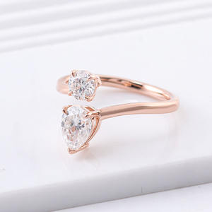 Простой стиль белый круглый грушевидную форму синтетический бриллиант два каменное кольцо в 10k Розовое Золотое обручальное кольцо - Product Image 5