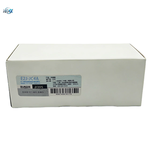 Capteur de proximité capacitif intégré cylindrique E2J-JC4A 100 % neuf, détection 4 mm, non métallique, NPN - Product Image 1