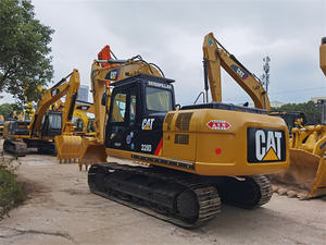 Presque neuf au Japon, mini-pelle d'occasion de 3.5 tonnes CAT320D, pelle sur chenilles d'occasion, prix de vente japonais - Product Image 4
